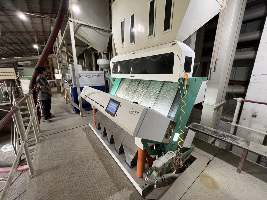 Type intelligent autodidacte de descendeur de Paddy Separator Machine High Level AI de riz