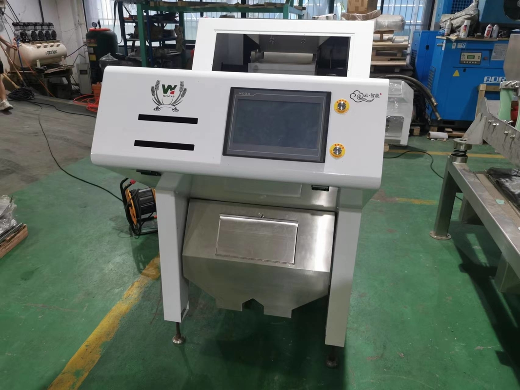 1 chute 64 canaux CCD Caméra Cardamom Juniper Color Sorting Machine Avec CE Avec télécommande WiFi