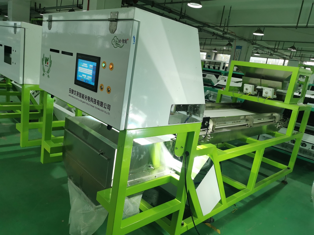 Machine de tri de la ceinture pour le tri des noix d'amande et des noix de macadamie Sorteuse de couleurs de légumes