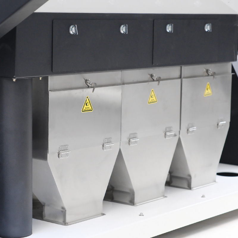 3 échelles 1 TON Sorteuse optique de couleurs Guatemala Cardamome machine de tri pour les épices de haute qualité
