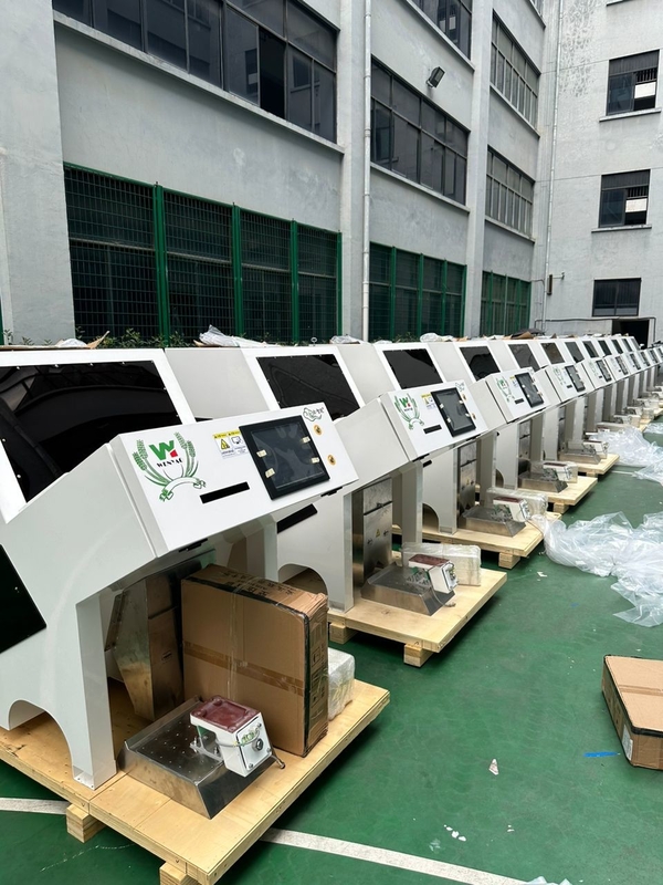 2025 Modèle le plus récent CCD Color Sorting Machine pour le blé, le riz et le sorgho Céréales