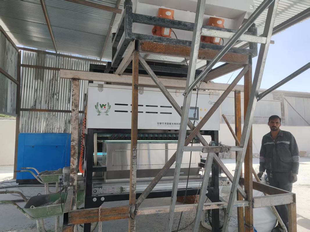 Bouteilles de verre cassées à double couche CCD Sorteur de couleur Sorteur de couleur de verre