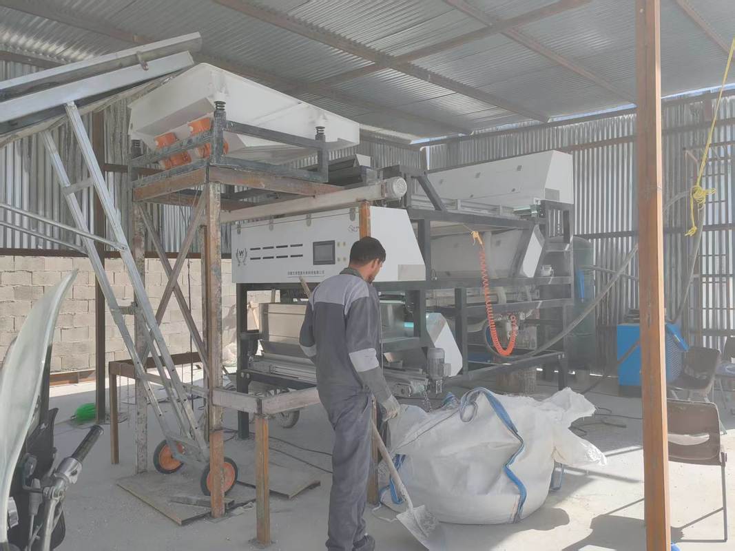 Bouteilles de verre cassées à double couche CCD Sorteur de couleur Sorteur de couleur de verre