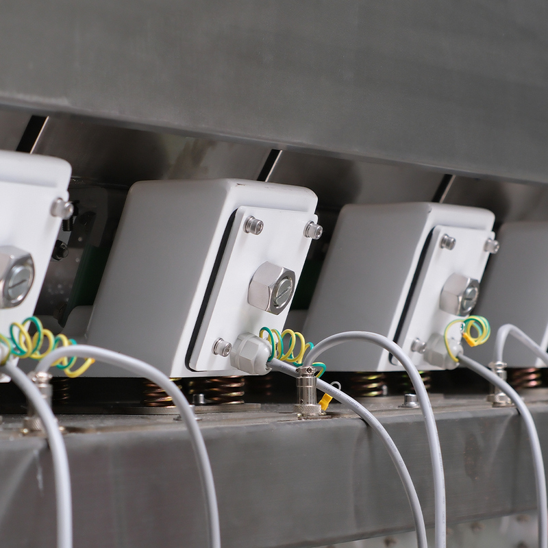 Parboiled Rice Color Sorting Machine 5 Chutes  Color Sorter  Wheat Color Sorter