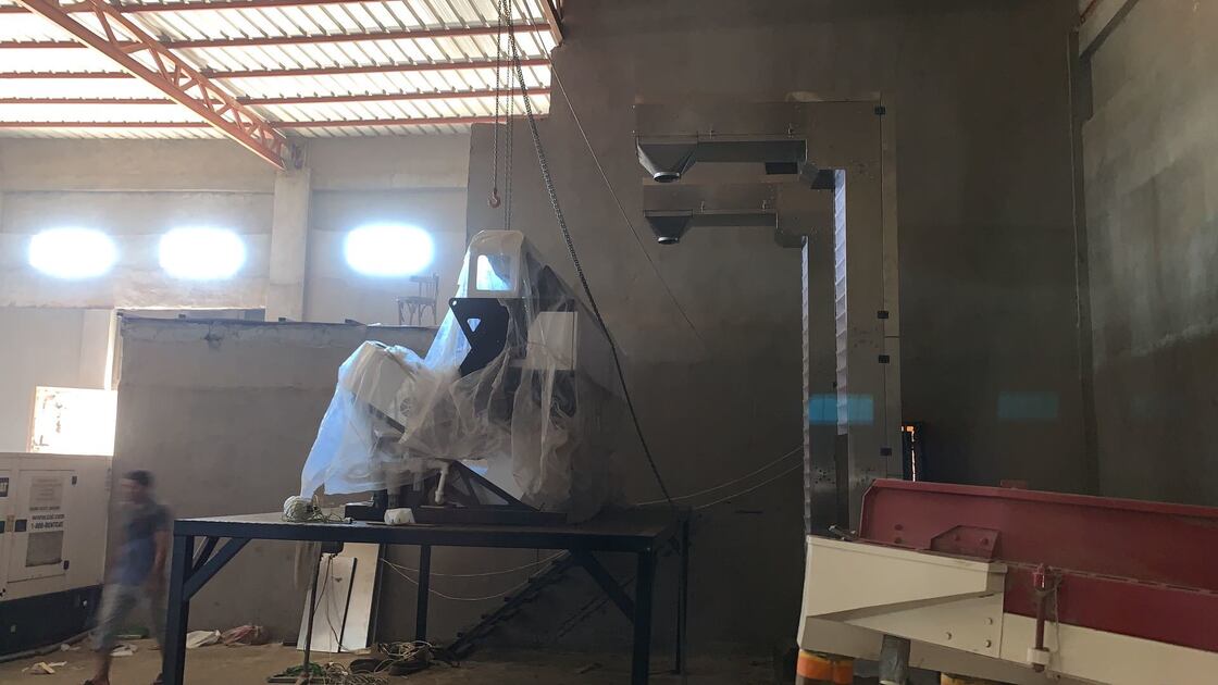 Machine de tri des couleurs des cacahuètes 512 canaux Noix Tri des couleurs CCD Tri des couleurs pour les céréales