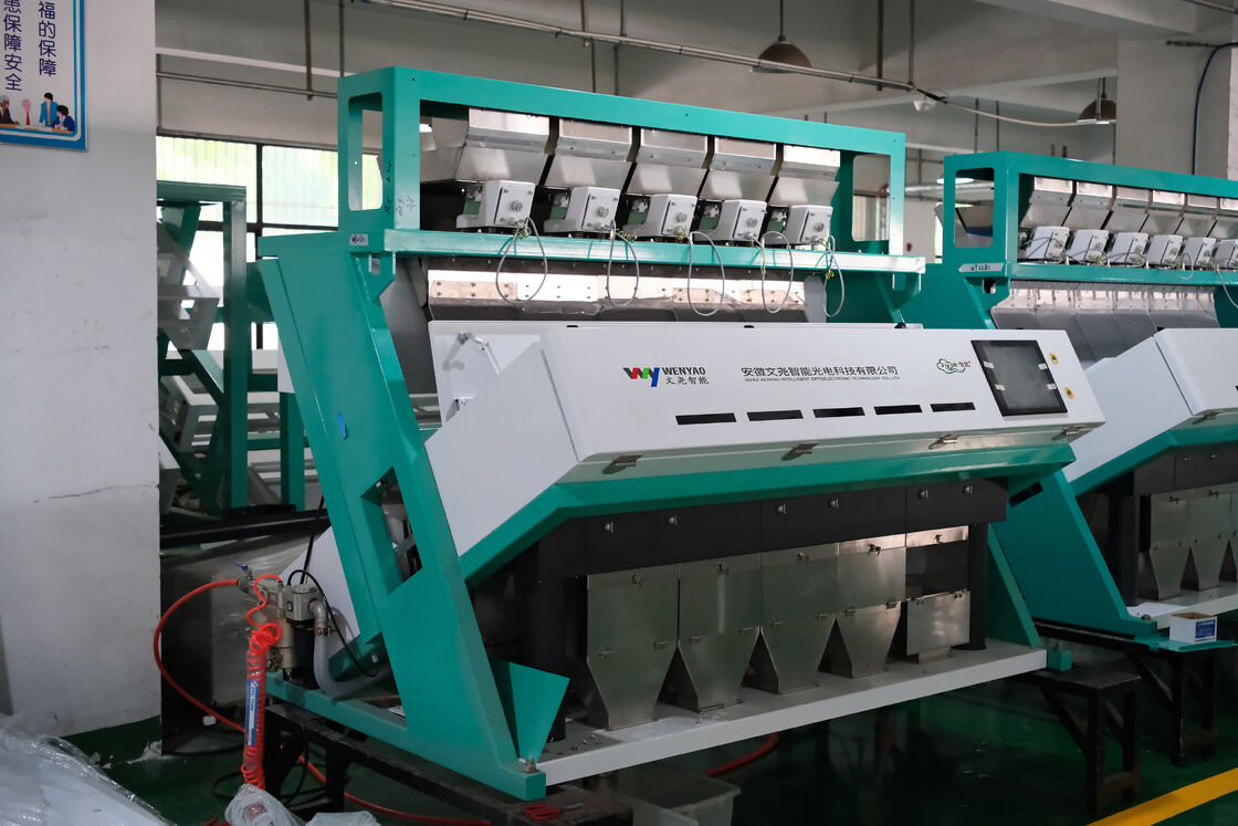 Machine de tri automatique de graines de tournesol Wenyao avec haute précision de 99,99 % et trieur de couleurs CCD avec 5 goulottes, 320 canaux et acier inoxydable de qualité alimentaire 304