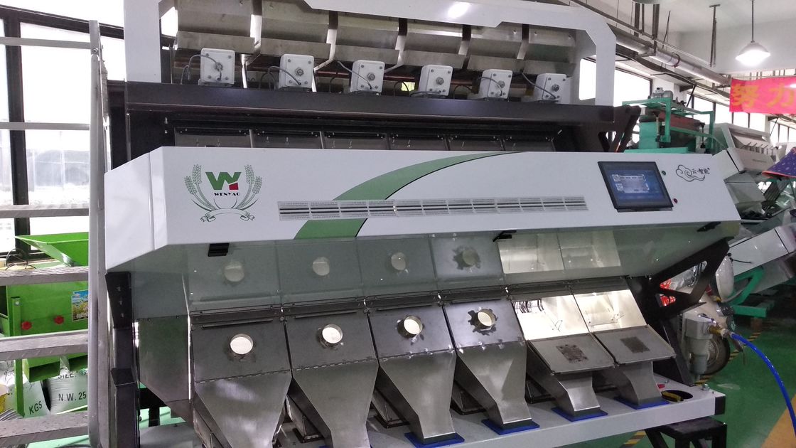 La capsule s'écaille trieuse de couleur en plastique avec l'éjecteur en métal