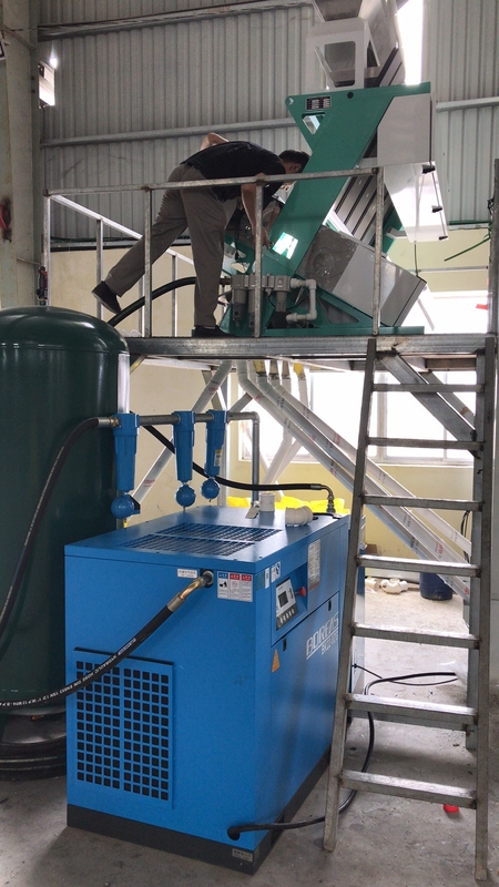 Machine de trieuse de couleur de riz brun pour séparer le riz gâté de qualité