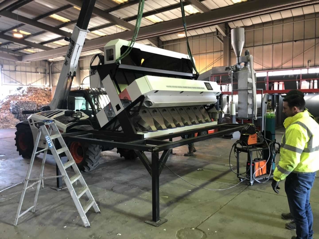 Sortie optique de la trieuse 5000kg/H de couleur de caméra des lentilles RVB de soja de Dall