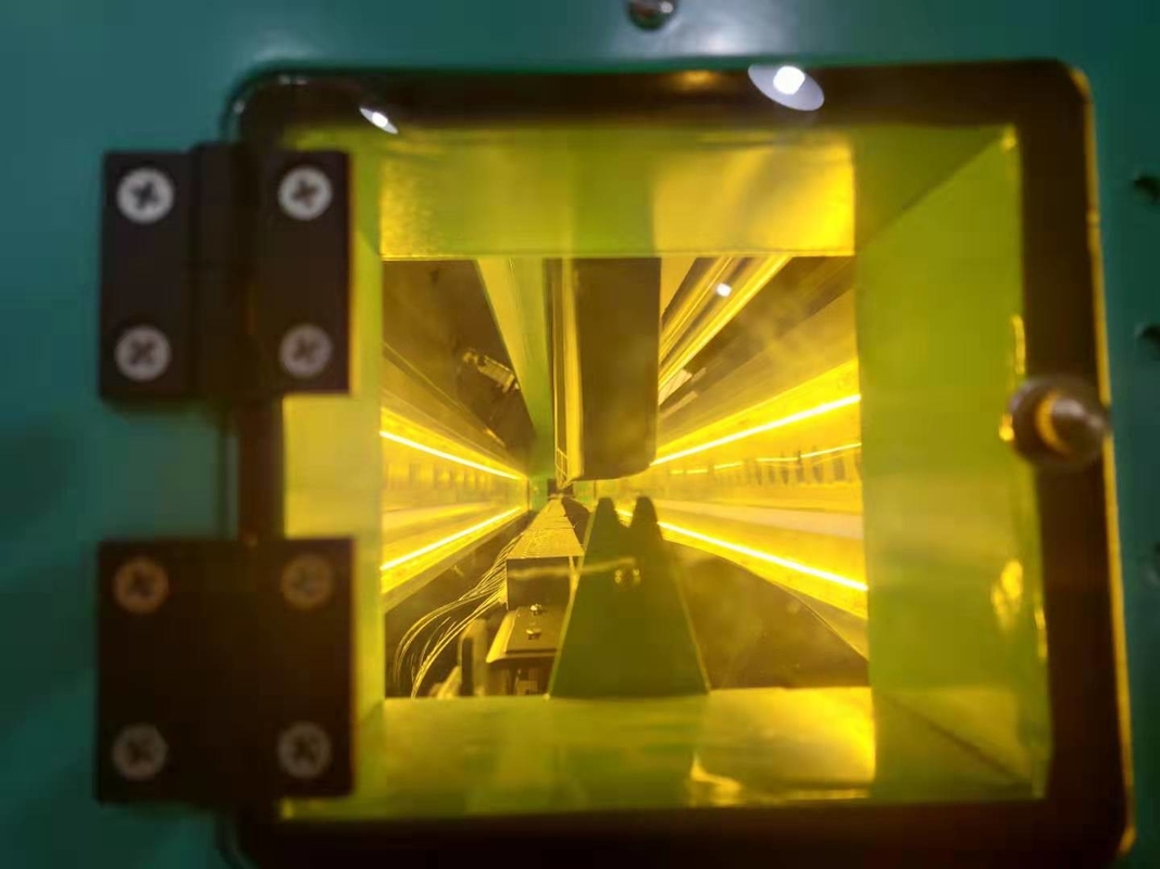 Trieuse en plastique optique de couleur de CCD pour la machine de développement de réutilisation en plastique garantie de 2 ans