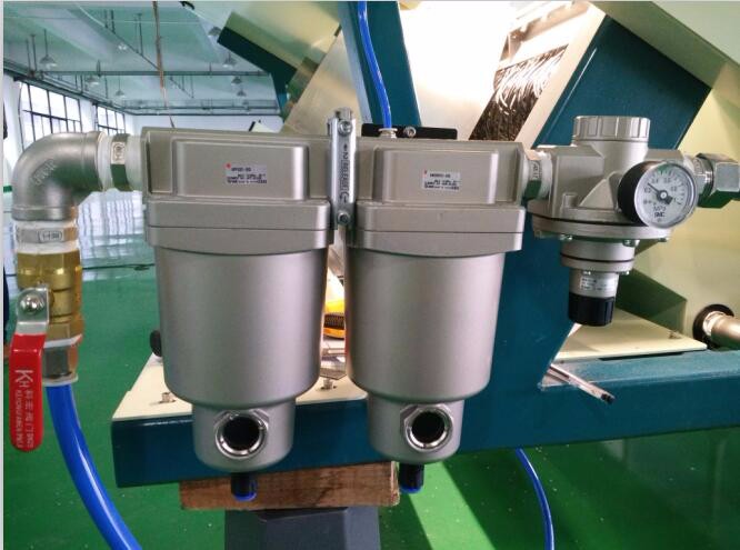 Machine de sélection des couleurs des graines de cumin, de lin ou de sésame en coque pour les graines de citrouille 9