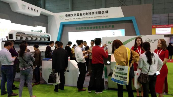 Machine de tri de couleurs de fruits et légumes pour la transformation agricole 27