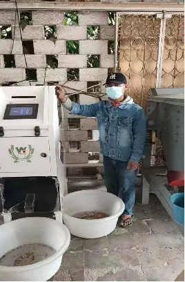 Anhui Wenyao CE Certification Optical Sorter Tea CCD Color Sorting Machine